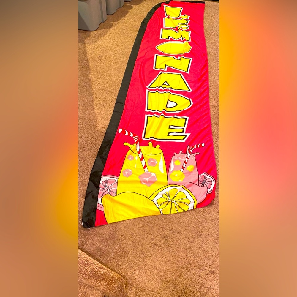 Huge Lemonade Sign